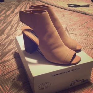 Steve Madden open toe booties